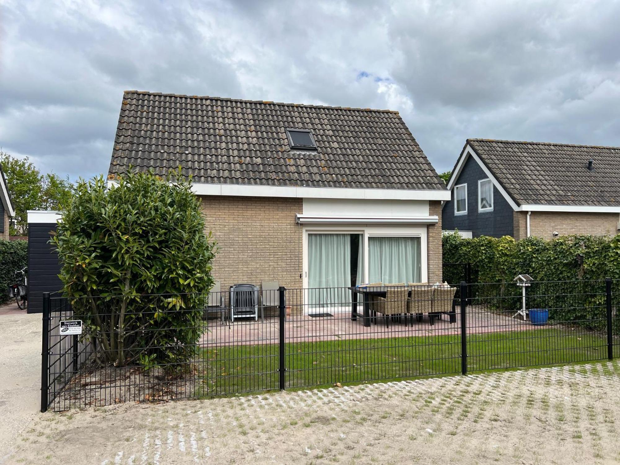 Deltageul 39 Noordzeepark - ruim en rustig gelegen vakantiehuis nabij strand - geen verhuur aan bedrijven Ouddorp Buitenkant foto